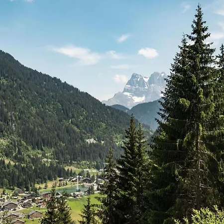 For 2 With Mountain Views *
